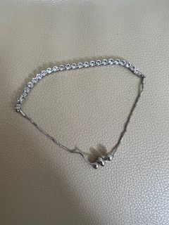 (Category: ) located in . Submitted by wllyy (Listing ID 1309739208, Image 1). Description: .