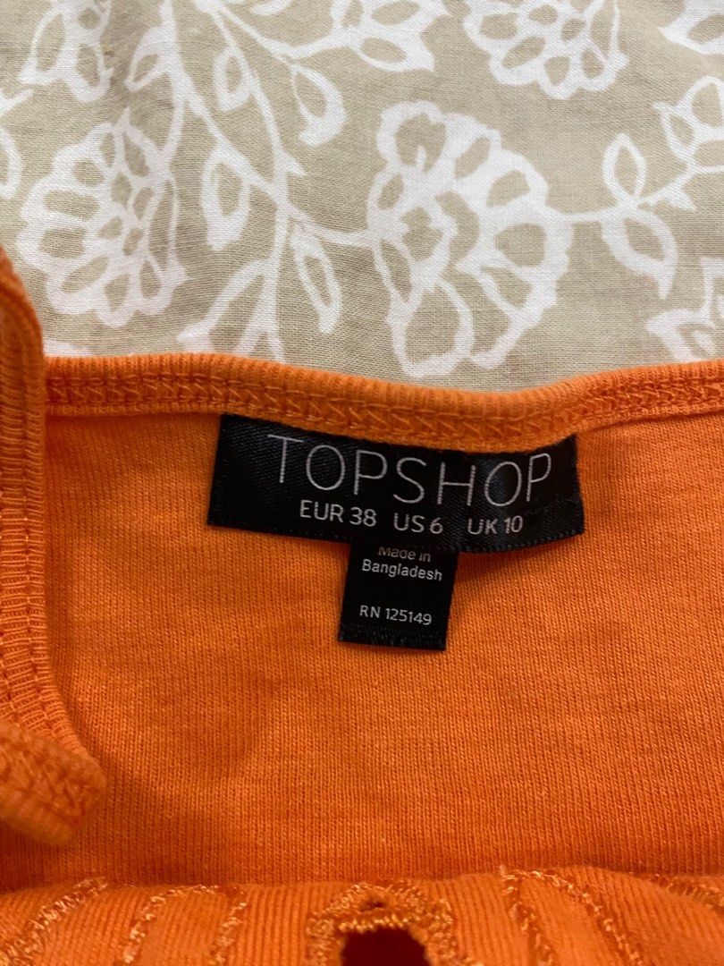 Topshop orange cami (Category: Sleeveless) located in Pasig City. Submitted by declutter890 (Listing ID 1309868774, Image 2). Description: .
