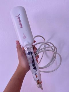 Ubeator hair straightener infrared and steam