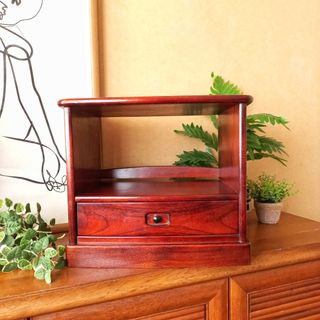 (Category: ) located in . Submitted by millennialmeetsvintage (Listing ID 1309811462, Image 1). Description: .