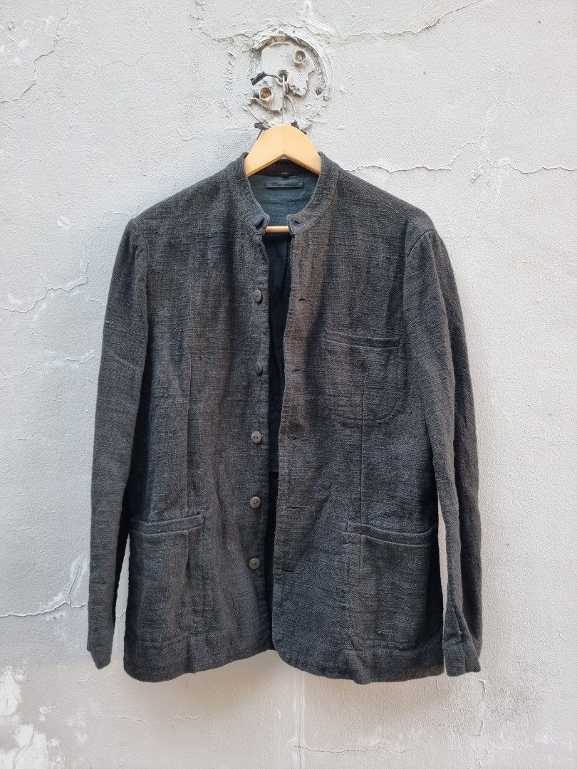 11.11 eleven eleven Khadi Jacket (Category: Coats, Jackets and Outerwear) located in Muntinlupa City. Submitted by greygarcon (Listing ID 1309996857, Image 1). Description: Made in India Retails $500+ Stand collar blazer made from hand-spun and hand-woven khadi with beautiful texture Shoulders 45cm Length 74cm Width 52cm Sleeve length 63cm No returns Shipping shouldered by the buyer Follow my page for more Tags : Ziggy Chen.