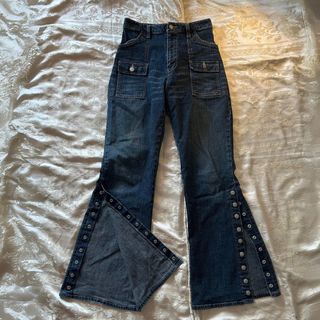 (Category: ) located in . Submitted by ishinitially (Listing ID 1309901622, Image 1). Description: .