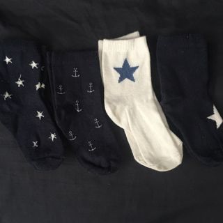 4 pairs H&M  Toddler’s socks