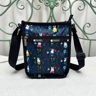 日本 LeSportsac X Dick Bruno Miffy 深藍色花花尼龍布 輕量 直身 手機 斜咩袋64233811907331110
