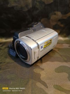 💯 SONY DCR-SR46 video cam corder  40gb 40x optical zoom 2000x digital zoom HDD Made in Japan