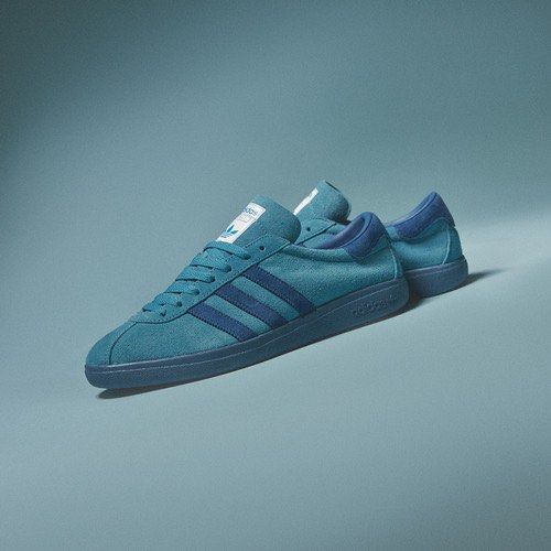 Adidas fashion island clearance