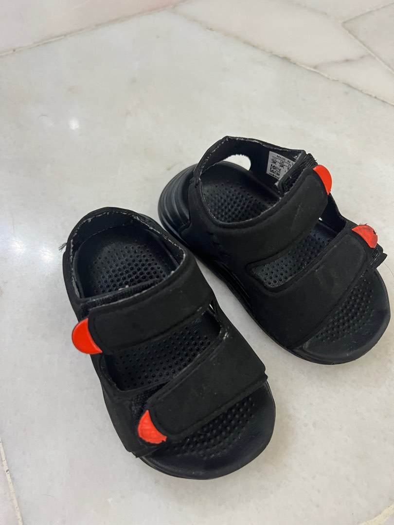 Adidas sandals, Babies & Kids, Babies & Kids Fashion on Carousell