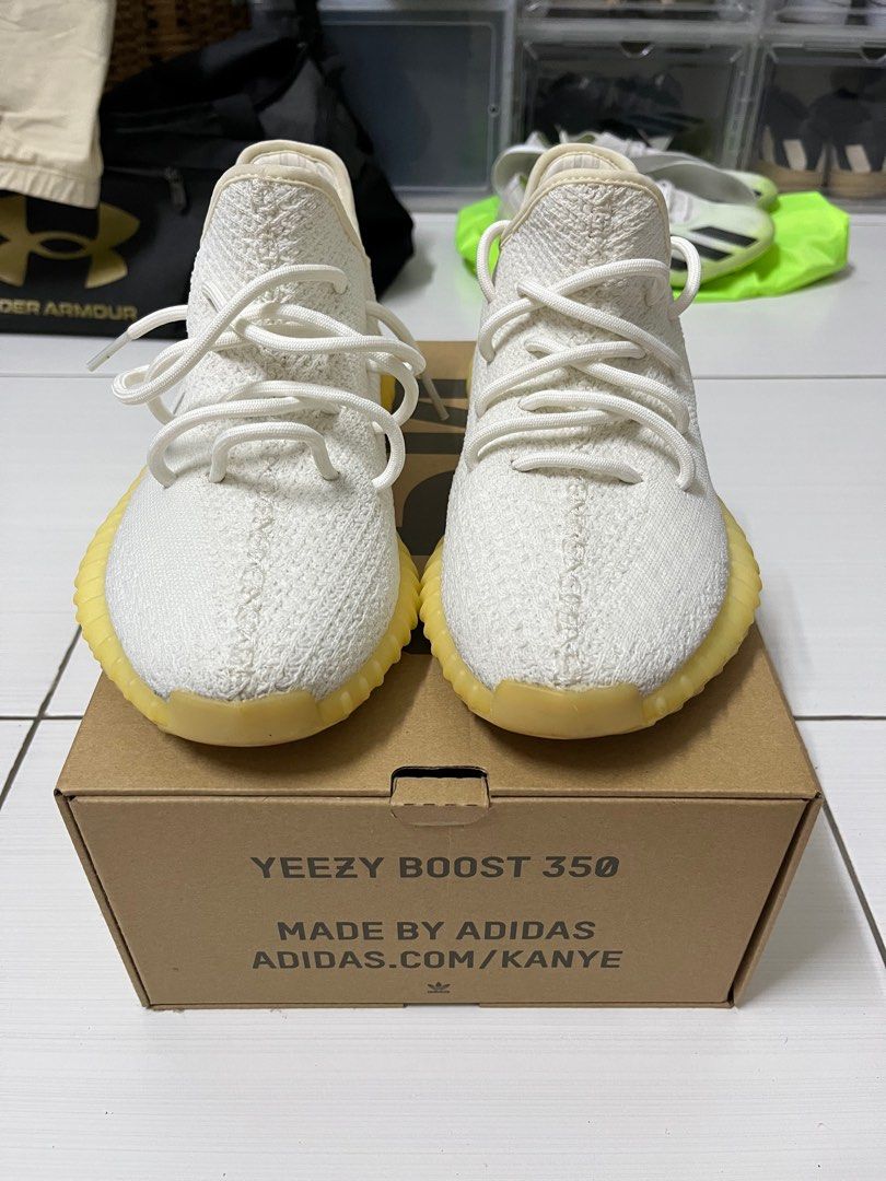 Yeezy triple white fake discount