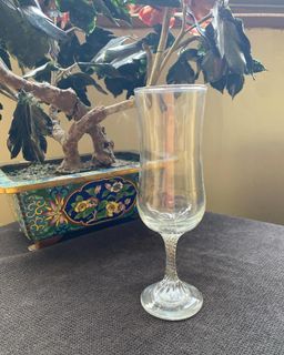 Antique Wine Cocktail Beer Tulip Glass with Twisted Swirl Stem