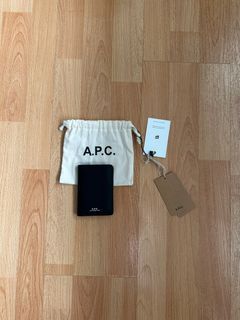 APC Stefan bifold card holder brand new