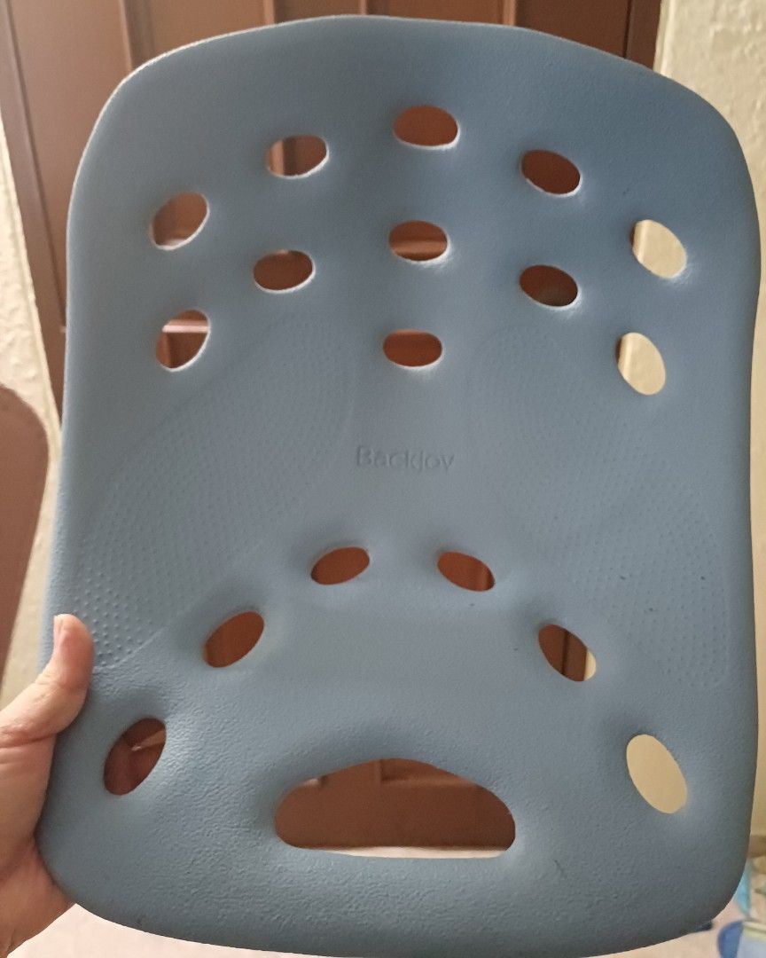 Authentic backjoy (Category: Braces, Support & Protection) located in Singapore. Submitted by sharefish (Listing ID 1309967964, Image 1). Description: best to buy authentic ones..