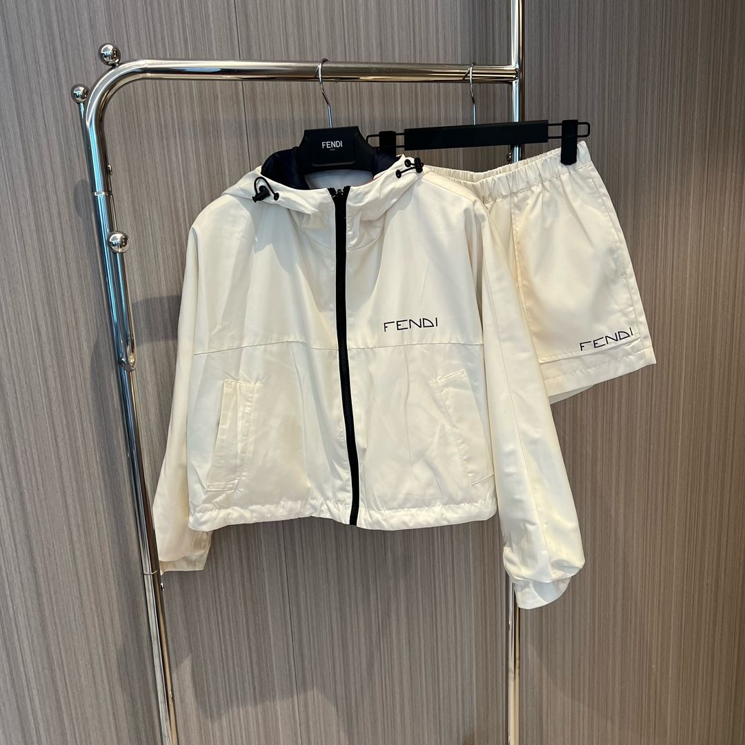 Fendi sport suit outlet