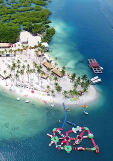 (Category: ) located in . Submitted by bintanholiday.zoomtravel (Listing ID 1309962649, Image 1). Description: .