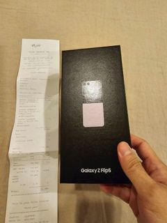 BRAND NEW Samsung Z Flip 5 (Lavender) (512 GB) 1 Year Warranty
