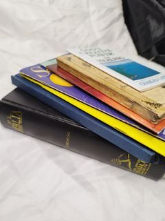 Bundle Bible Tagalog and books Take all