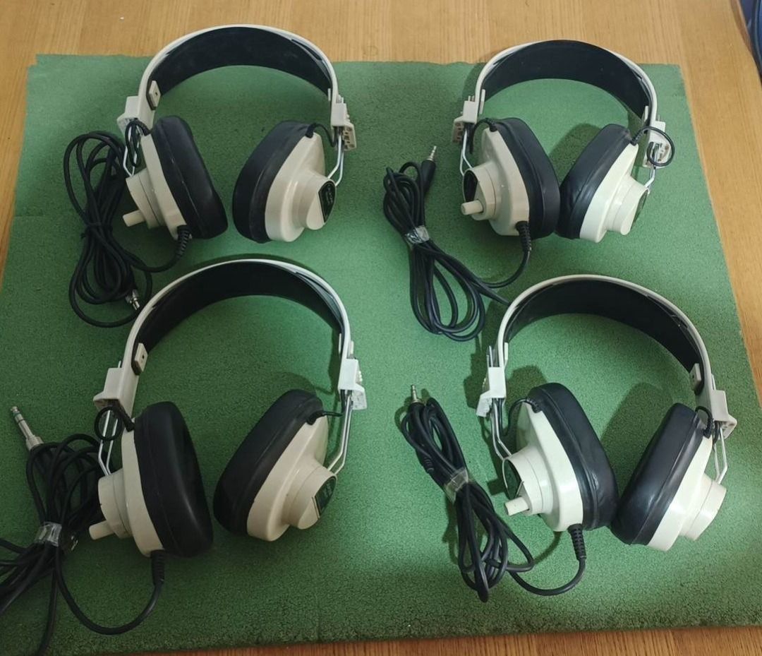Lotto Di 5 Cuffie Califone 2924AV Over-ear Beige | Con Microfono A Braccio