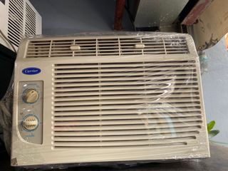 Carrier 0.5hp Window type aircon
