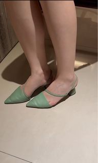 由 minaaa0613 (刊登 ID 1309979998，圖片 1) 提交，位於 的 (類別：)，說明：。