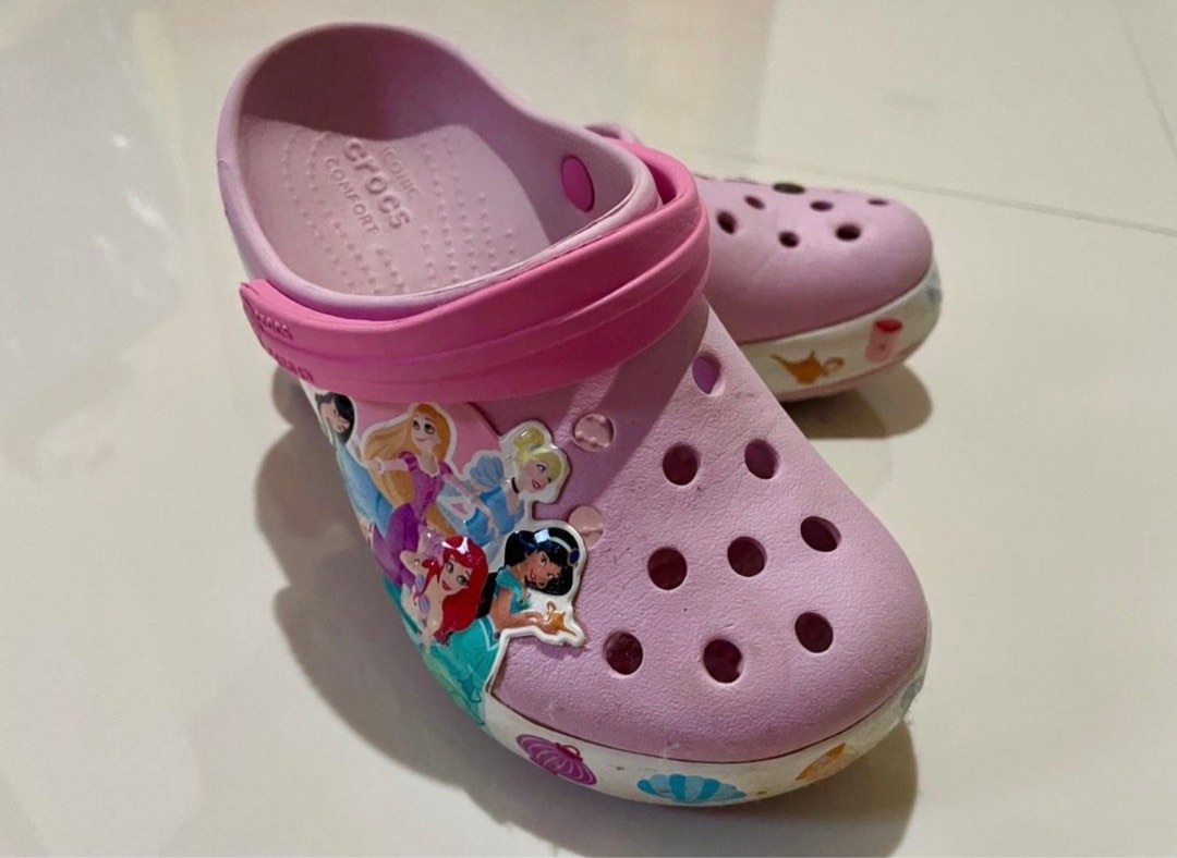 Crocs, Babies & Kids, Babies & Kids Fashion on Carousell