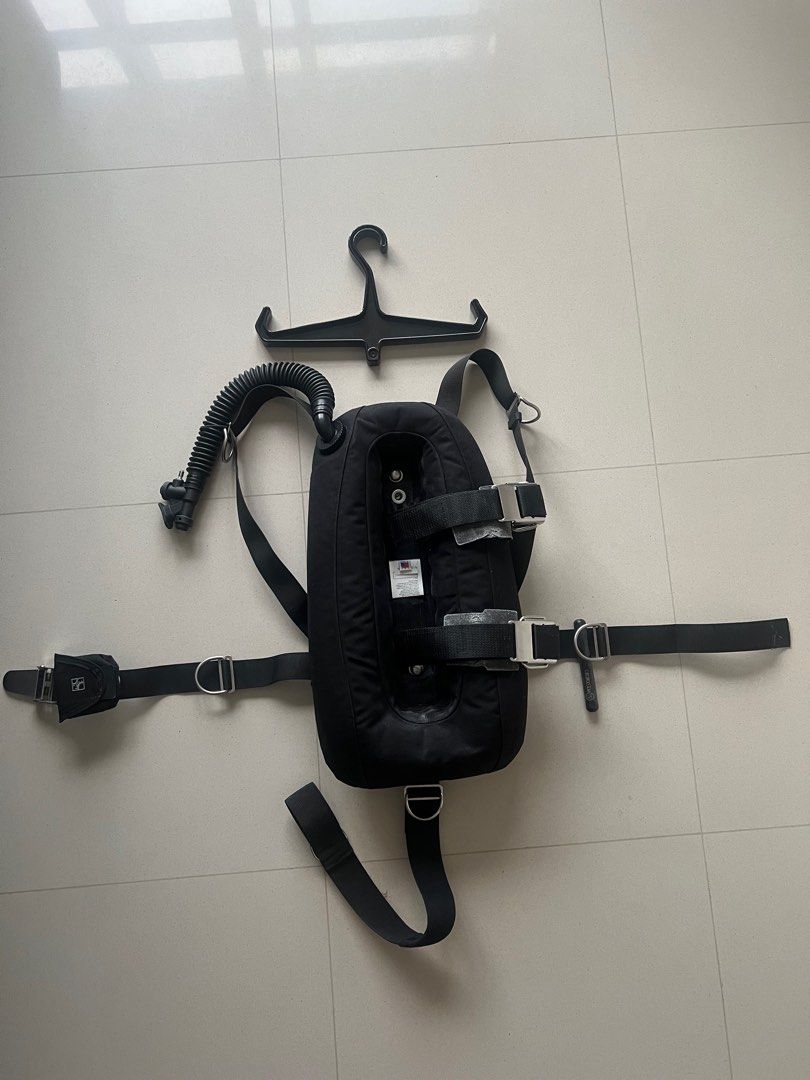 DGX USA BCD Single Tank Scuba Set, Sports Equipment, Other Sports