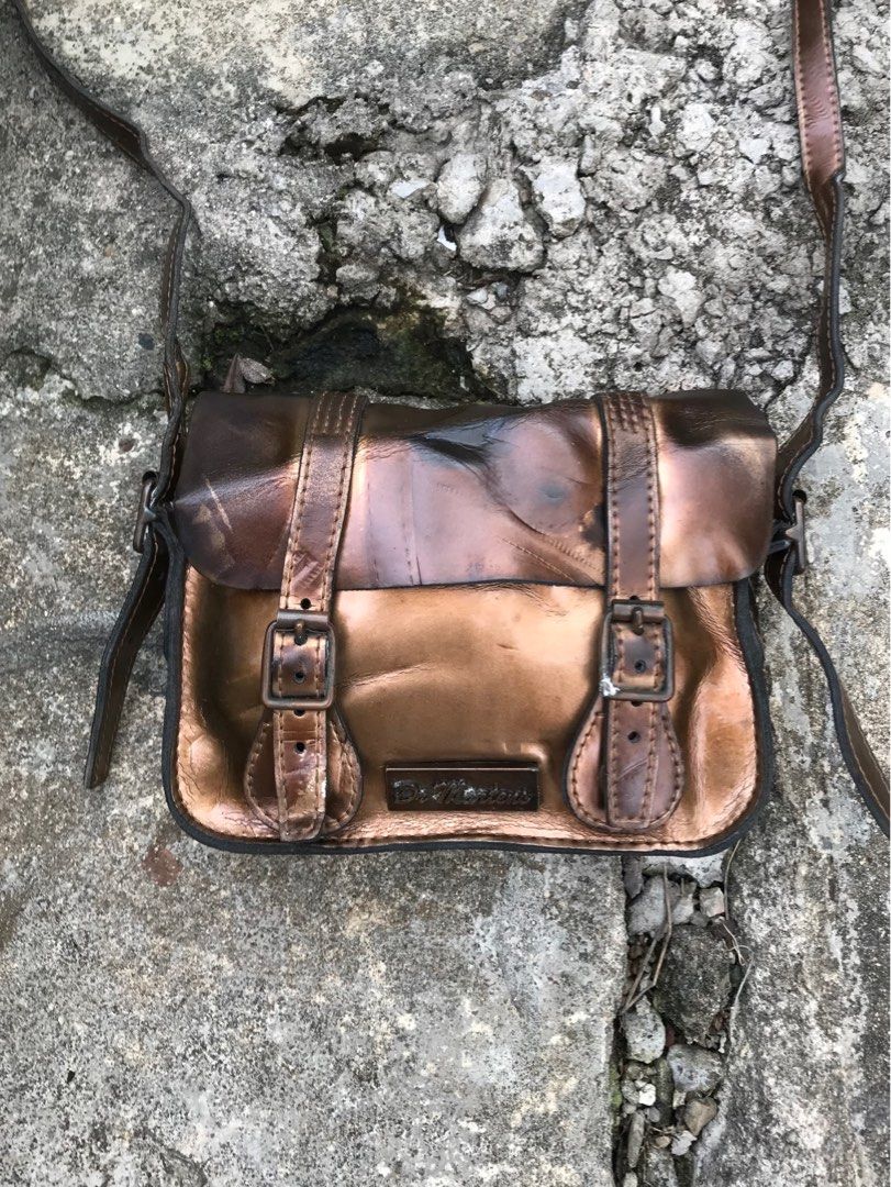 Dr Martens Mini Sling Bag Men s Fashion Bags Sling Bags on Carousell