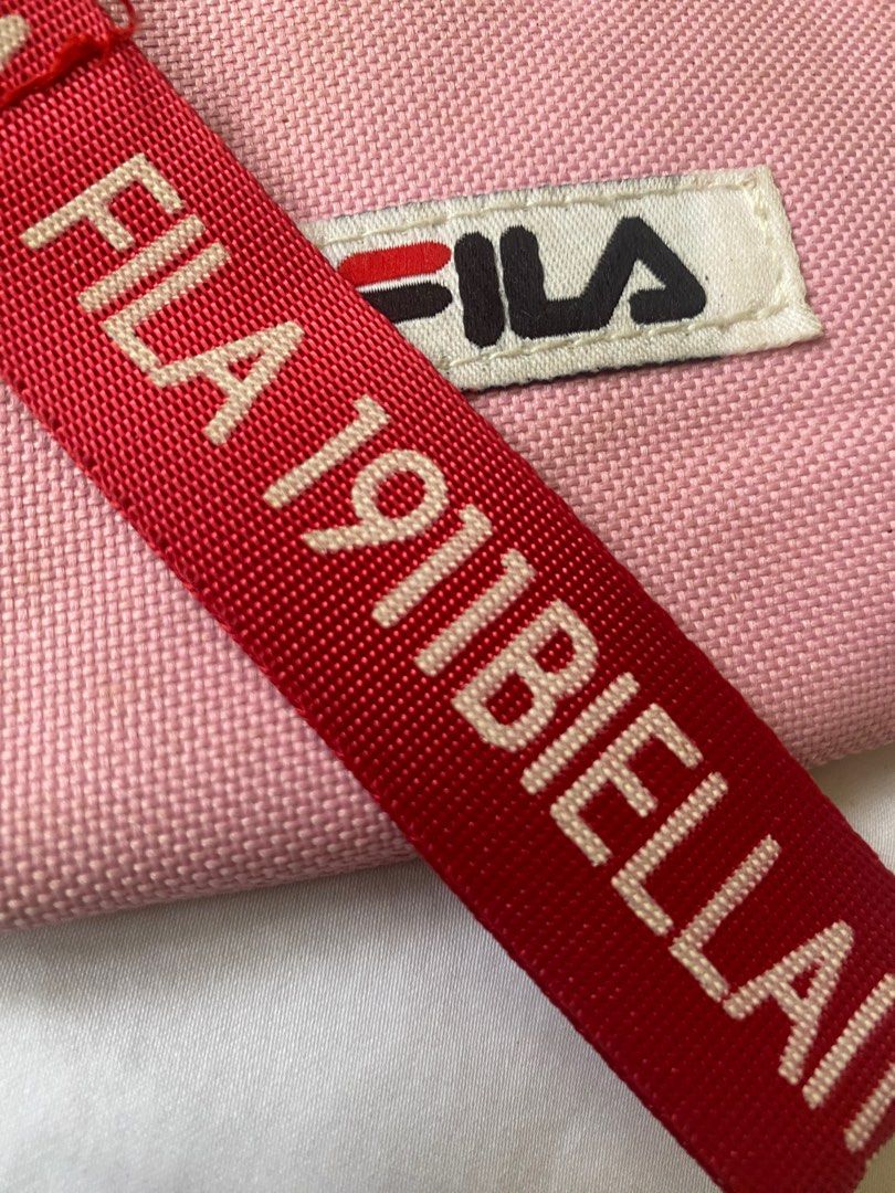FILA pink cross-body bag (Category: Cross-body Bags) located in Manila. Submitted by jiustudio (Listing ID 1309962443, Image 2). Description: .