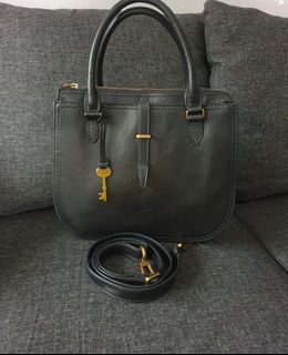 (Kategori: ) berada di . Dikirim oleh fe_tadj (ID iklan 1309921555, Gambar 1). Deskripsi: .