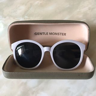 Gentle Monster Absolute