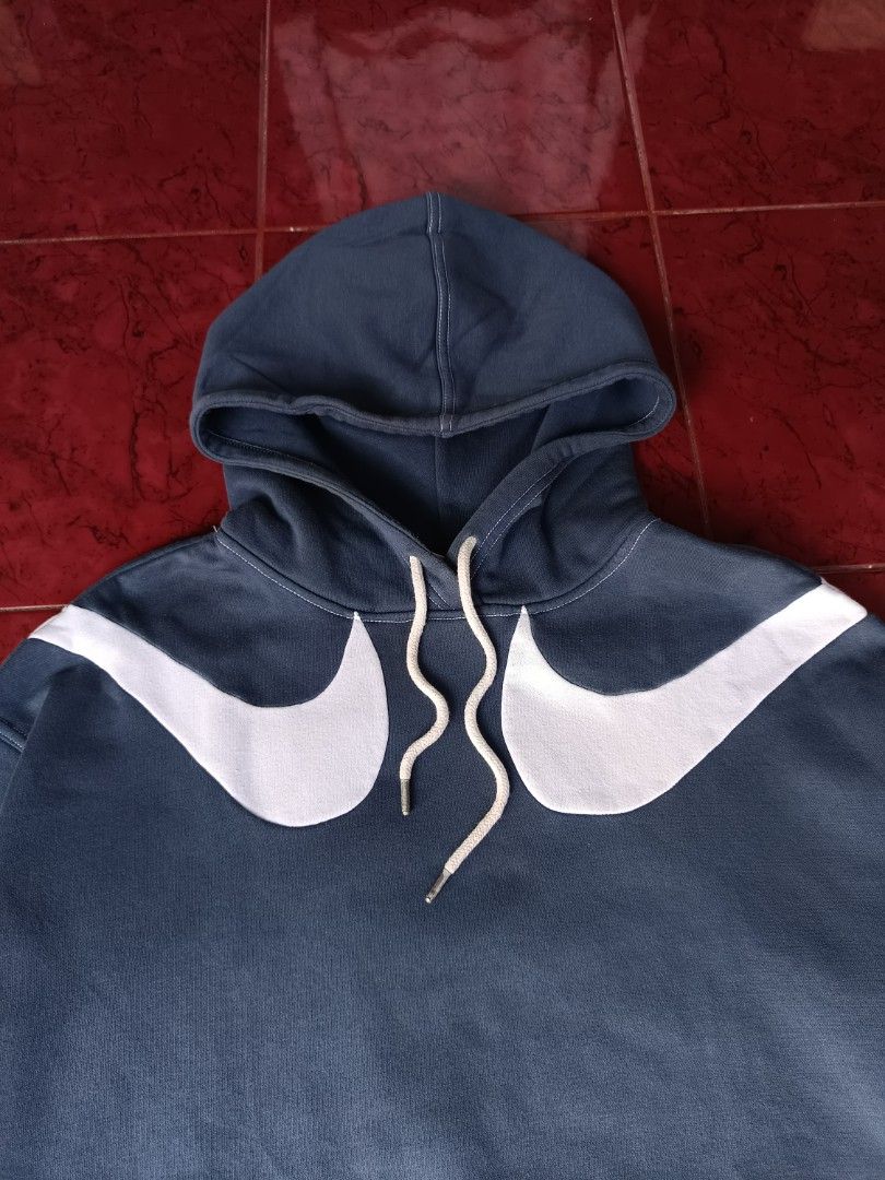 Nike hoodie 2 swoosh 2025