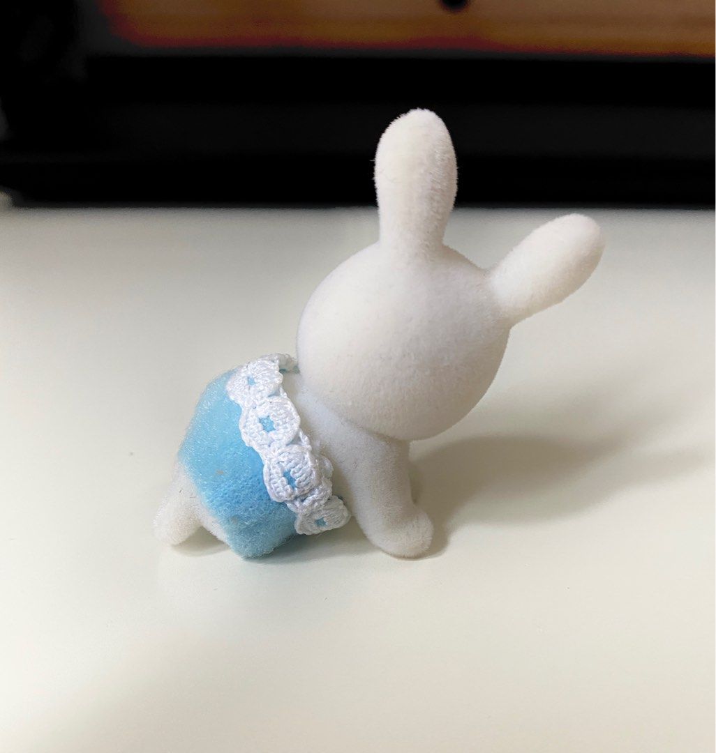 HTF RARE Sylvanian Families all white rabbit baby, Hobbies & Toys, Toys ...