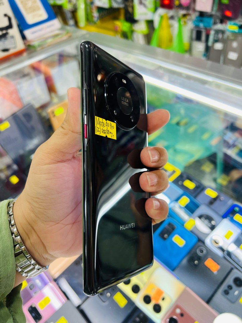 Huawei Mate 40 Pro 256gb Global (Category: Huawei) located in San Juan City. Submitted by javedsgadgetshop (Listing ID 1309900669, Image 3). Description: OPEN FOR INSTALLMENT VIA CREDIT CARD/GGIVES/SPAY/BILLEASE & SWAP/TRADE-IN! WE BUY AND SELL ( ANYKINDS OF UNIT BINIBILI PO NAMIN)! PTPA : Padelete po f bawal Read ❗️Onhand ‼️ Huawei Mate 40 Pro •256gb •NTC Variant •Good batt health •Factory Unlock •95% Smoothness •No hidden issue | No Repaired •1