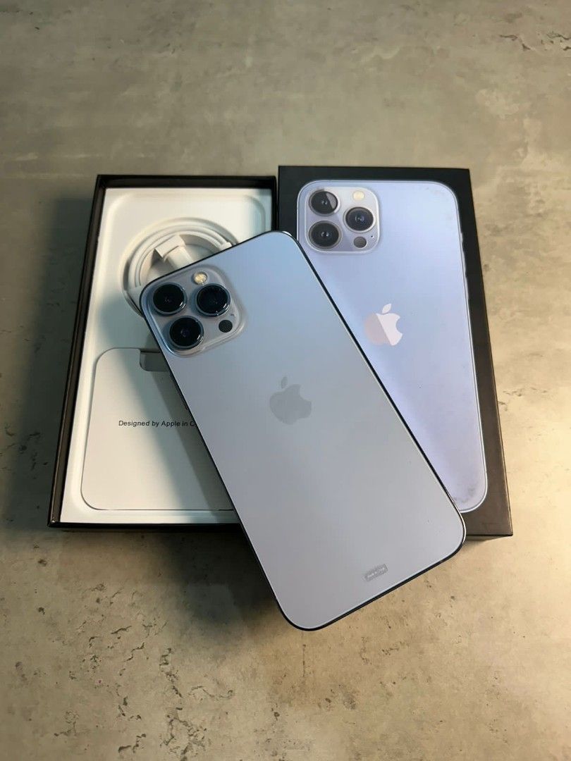 iPhone 13promax iPhone 13ProMax グラファイト 128GB 本体 ケース2個