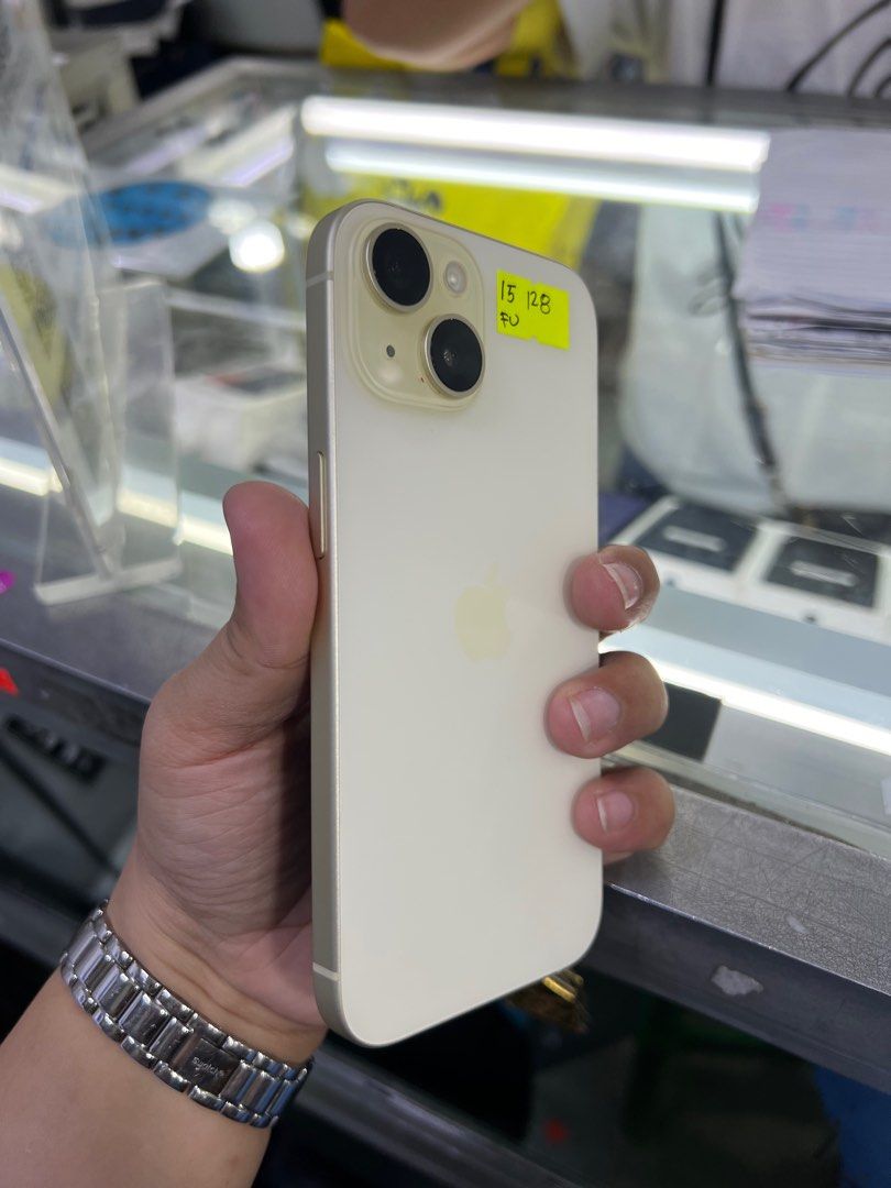 Iphone 15 128gb 94% batt FU (Category: iPhone 15 Series) located in San Juan City. Submitted by javedsgadgetshop (Listing ID 1310031512, Image 3). Description: OPEN FOR INSTALLMENT VIA CREDIT CARD/GGIVES/SPAY/BILLEASE & SWAP/TRADE-IN! WE BUY AND SELL ( ANYKINDS OF UNIT BINIBILI PO NAMIN)! PTPA : Padelete po f bawal Read ❗️Onhand ‼️ Iphone 15 •128gb •NTC Variant •94% batt health •Factory Unlock •95% Smoothness •No hidden issue | No Repaired •100% 