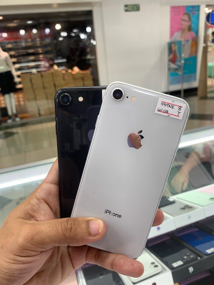 iPhone 8 64gb (Category: iPhone 8 Series) located in Manila. Submitted by arzillah (Listing ID 1310059982, Image 2). Description: iPhone 8 64gb Factory unlock 92% battery health Slightly use No issues All working Open for COD/COP + SF Manila area (sameday delivery) Province area (via LBC) required DP to avoid cancellations Physical store: Greenhills shopping Center, 2ndfloor, stall#: Ai 11 Contact#: 09482217224 Page: Arzillah Gadgets Shop Fb: Pri