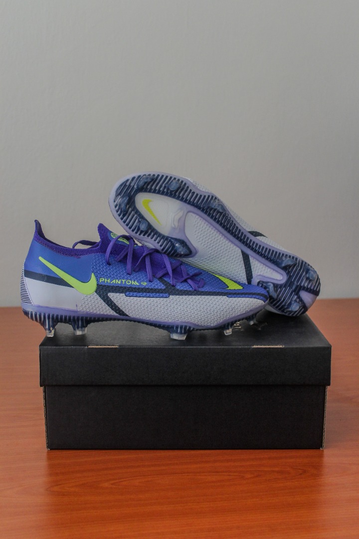 kasut bola nike phantom