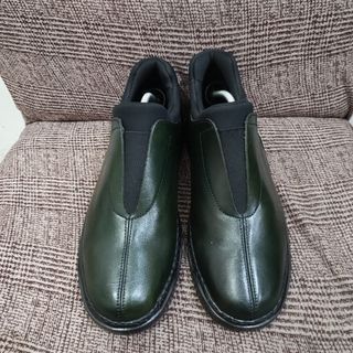 Kickers Slip On Leather Shoes

Size: 10.5