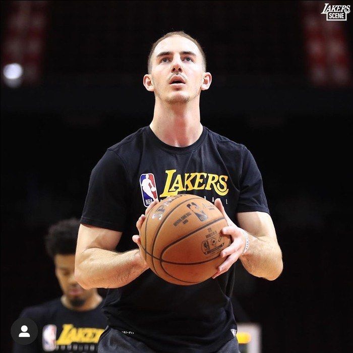 Lakers Training Jersey NBA Men s Fashion Tops Sets Tshirts Polo Shirts on Carousell