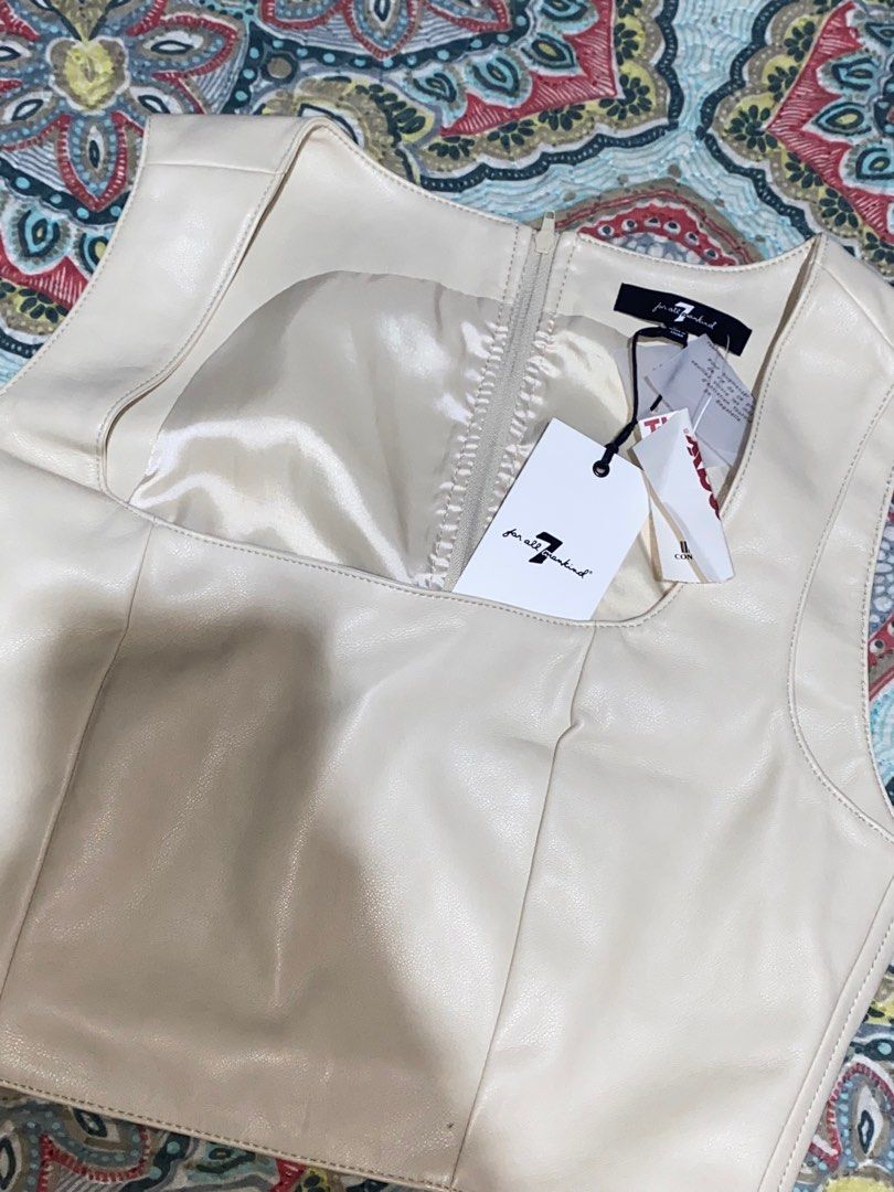 Leather crop top (Category: Others Tops) located in Cagayan de Oro. Submitted by vgiveraaa (Listing ID 1309997088, Image 2). Description: Brand new! never been worn! the quality is so good, not thick leather so its not so init on skin..