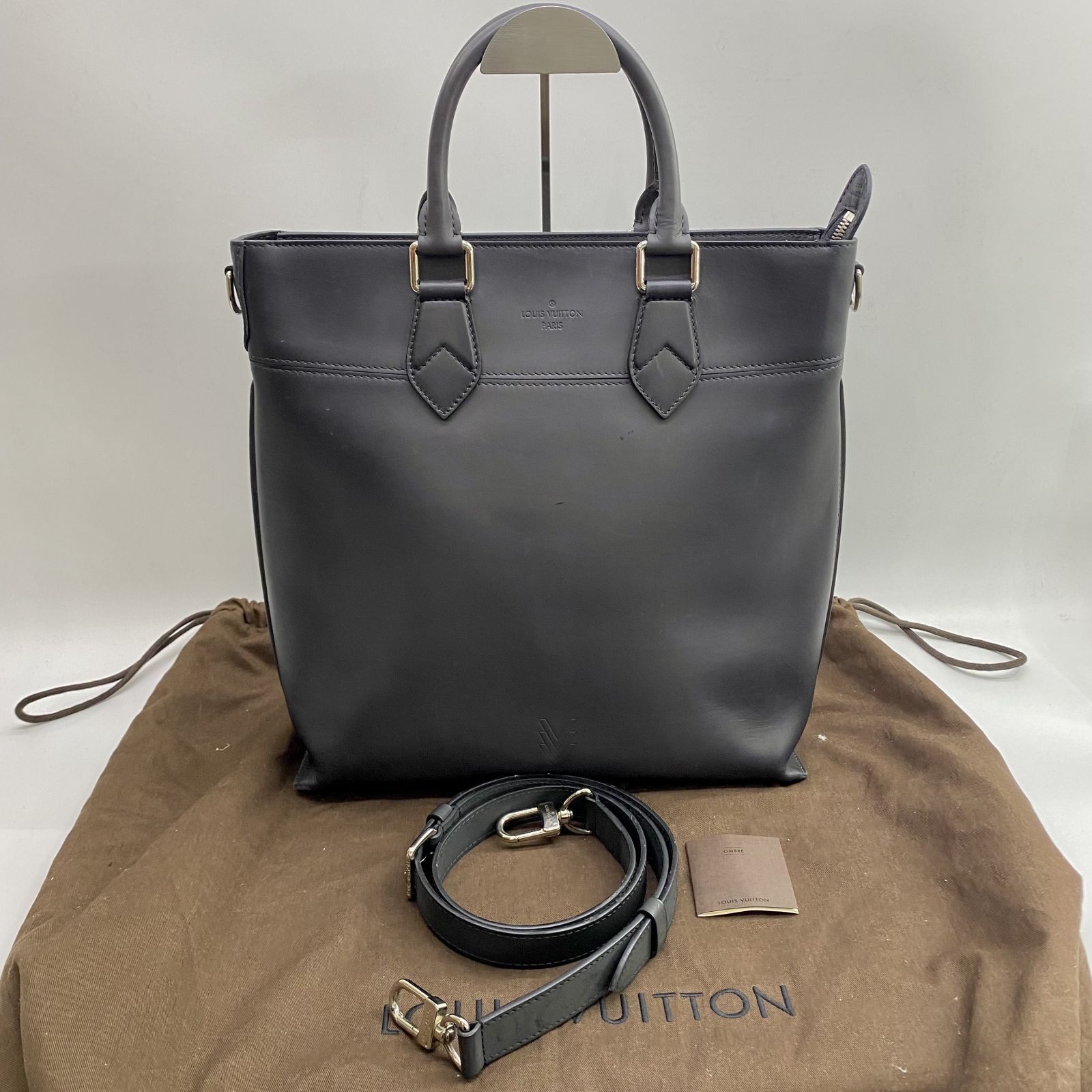 LOUIS VUITTON M42598 BLACK OMBRE CARTABLE BUSINESS BAG 247028381 GI Luxury Bags Wallets on Carousell