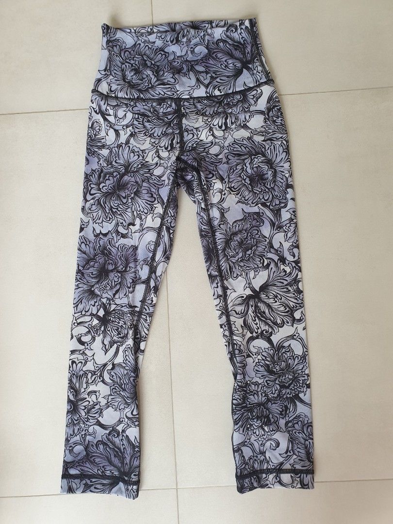 Lululemon leggings size 2 Women s Fashion Activewear on Carousell
