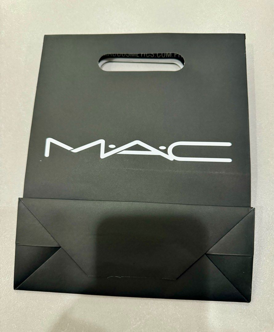 MAC paper bag (Category: Luxury Bags & Wallets) located in Manila. Submitted by chinchinshaven (Listing ID 1309921845, Image 2). Description: Size: 7.5 x 9.25 inches Brand New.