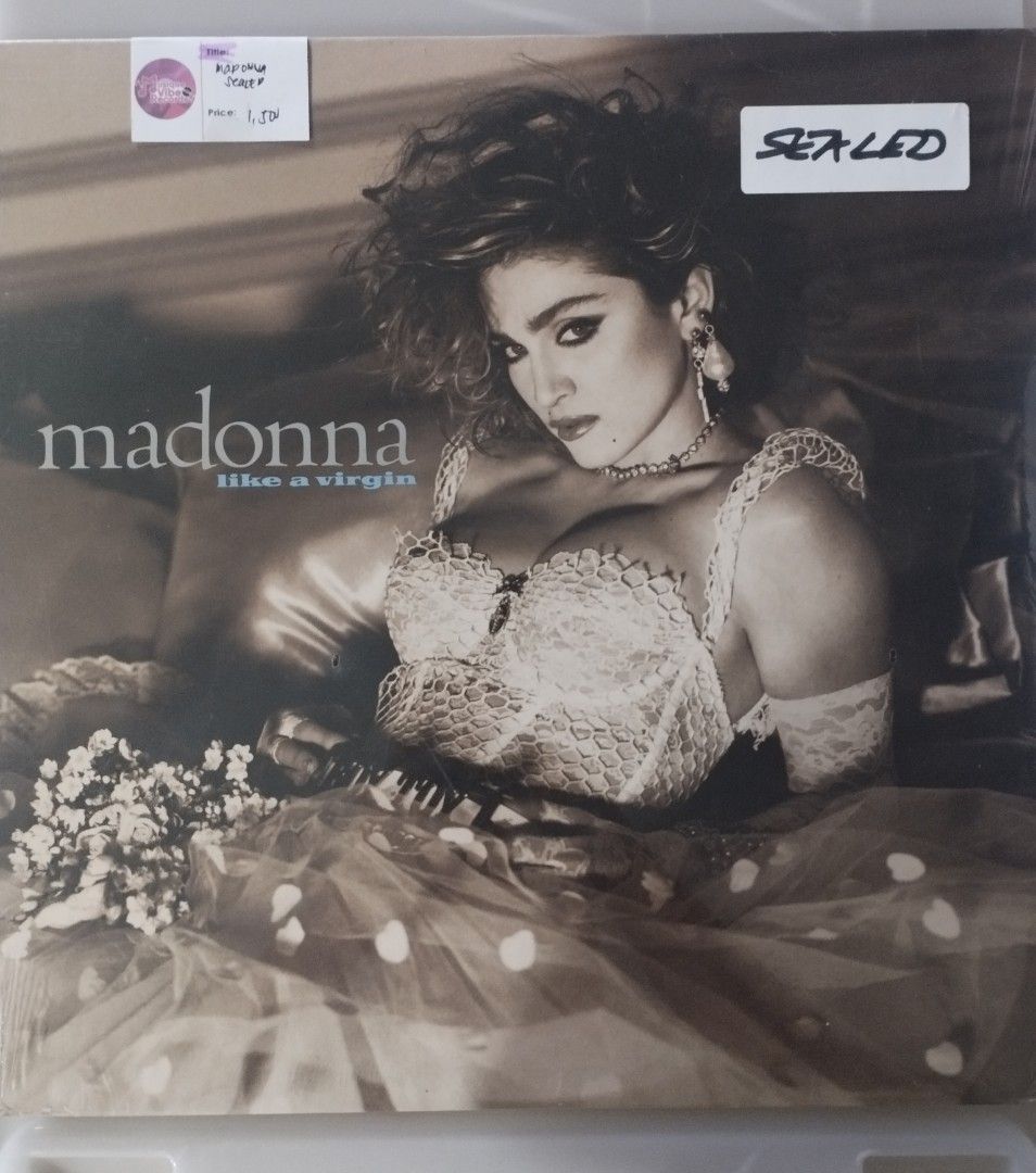 Madonna VINYL RECORD (Category: Vinyls) located in Valenzuela. Submitted by musiqueviberecords (Listing ID 1309904325, Image 1). Description: .