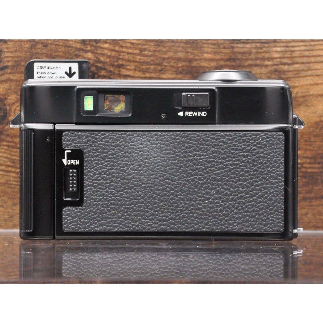 Minolta Hi-Matic AF2-M Film Camera, Photography, Cameras on Carousell