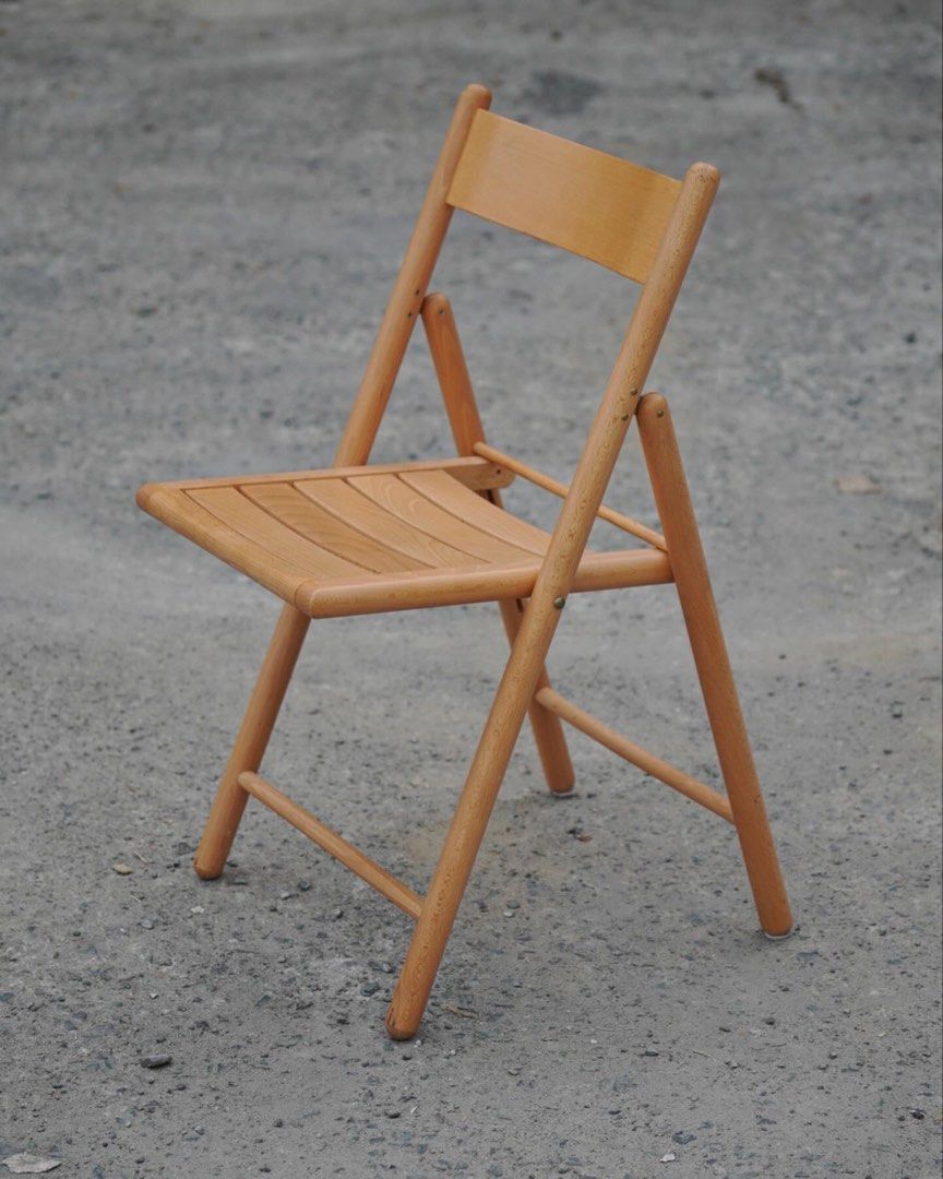 Muji Foldable Oakwood Chair (Category: Chairs) located in Bulacan. Submitted by rock_off.thriftshop.ph (Listing ID 1310039871, Image 2). Description: .