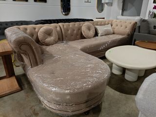 SOFA COLLECTIONS Collection item 1