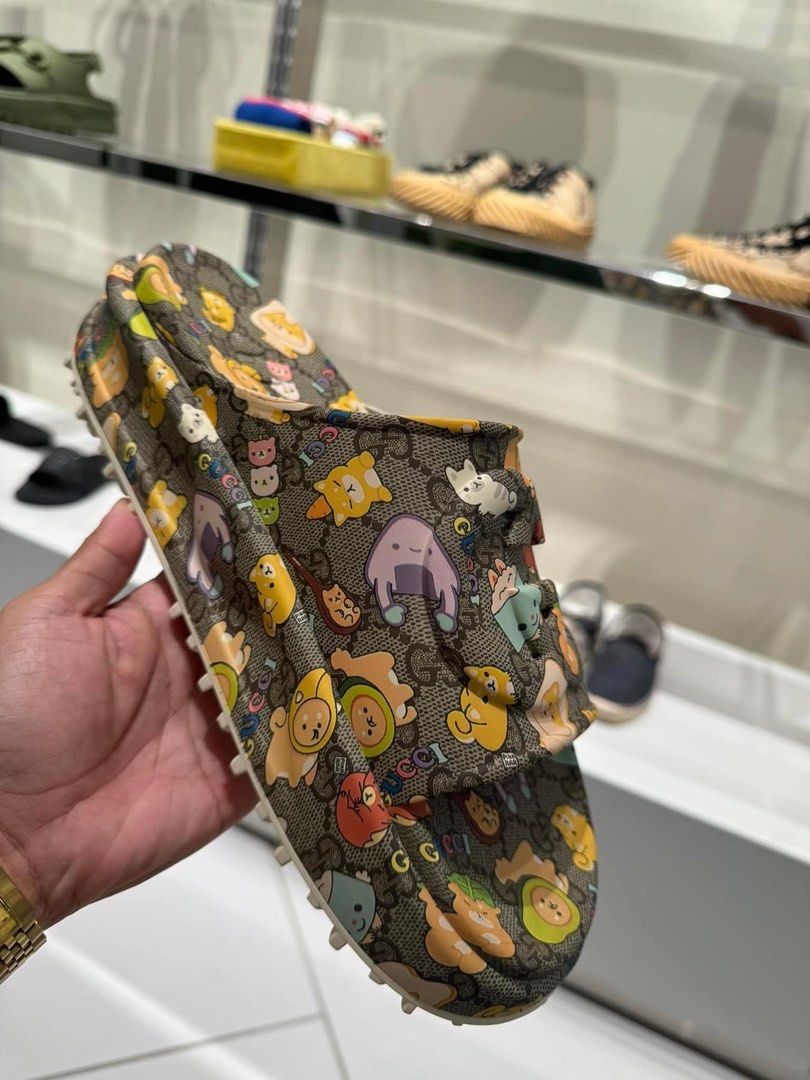 Gucci animal slides cheap