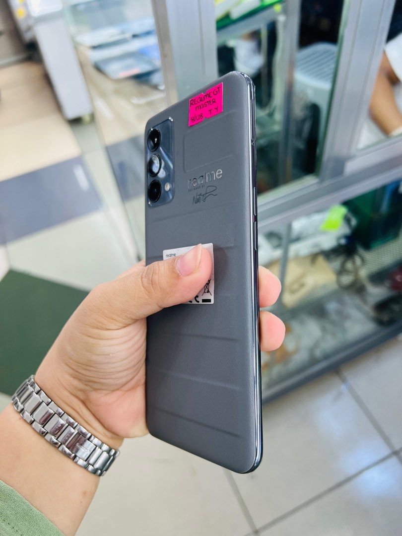 Realme GT Master Edition 128gb (Category: Realme) located in San Juan City. Submitted by javedsgadgetshop (Listing ID 1309900920, Image 2). Description: OPEN FOR INSTALLMENT VIA CREDIT CARD/GGIVES/SPAY/BILLEASE & SWAP/TRADE-IN! WE BUY AND SELL ( ANYKINDS OF UNIT BINIBILI PO NAMIN)! PTPA : Padelete po f bawal Read ❗️Onhand ‼️ Realme GT Master Edition •128gb •NTC Variant •Good batt health •Factory Unlock •95% Smoothness •No hidden issue | No Repair