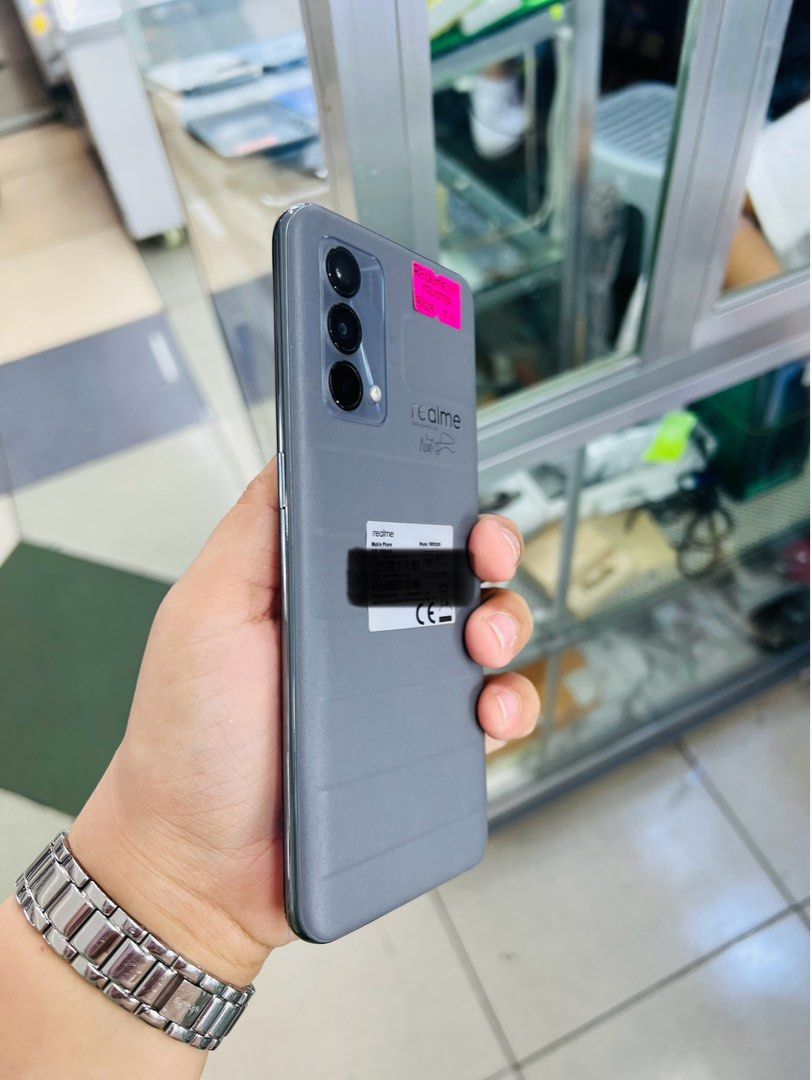 Realme GT Master Edition 128gb (Category: Realme) located in San Juan City. Submitted by javedsgadgetshop (Listing ID 1309900920, Image 3). Description: OPEN FOR INSTALLMENT VIA CREDIT CARD/GGIVES/SPAY/BILLEASE & SWAP/TRADE-IN! WE BUY AND SELL ( ANYKINDS OF UNIT BINIBILI PO NAMIN)! PTPA : Padelete po f bawal Read ❗️Onhand ‼️ Realme GT Master Edition •128gb •NTC Variant •Good batt health •Factory Unlock •95% Smoothness •No hidden issue | No Repair