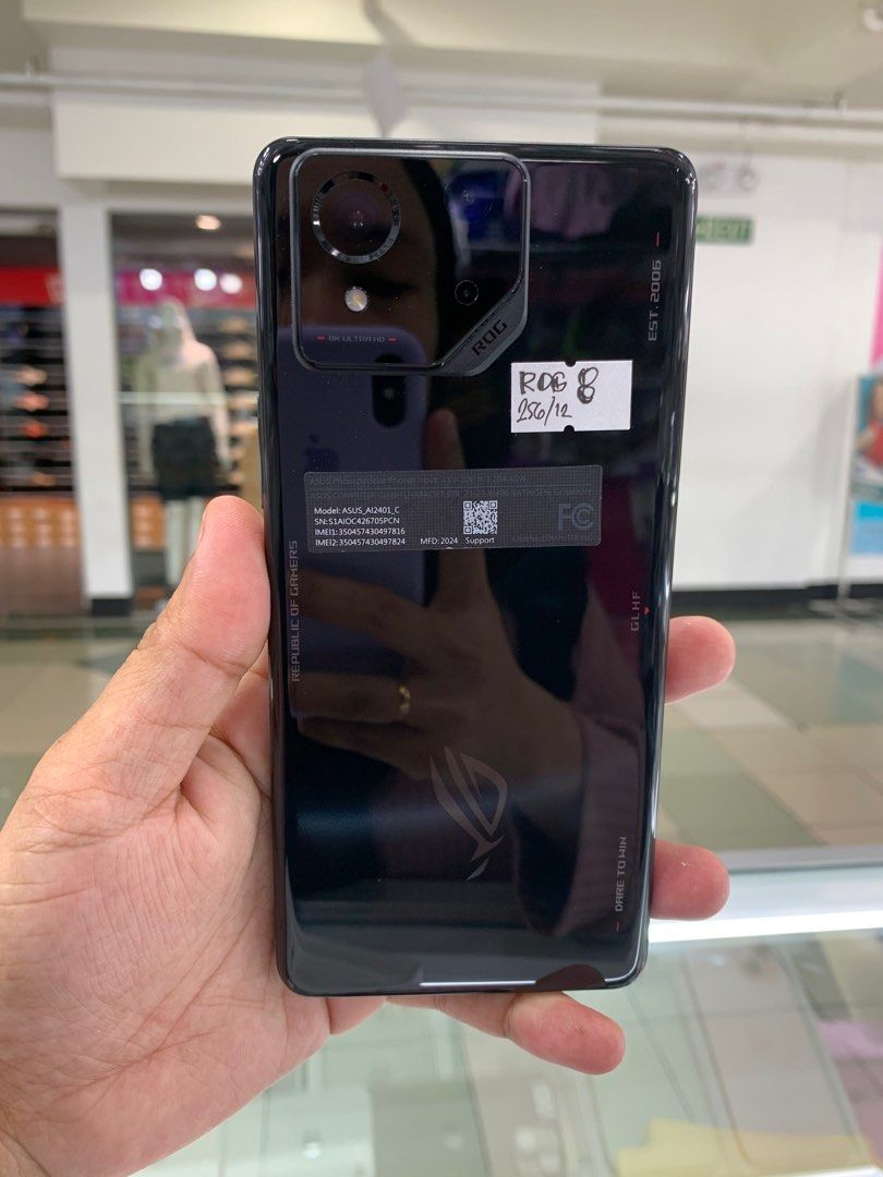 ROG 8 (8/256gb) (Category: Android Others) located in Manila. Submitted by arzillah (Listing ID 1310060511, Image 1). Description: ROG 8 8gb ram 256gb rom Factory unlock Global With original Charger Slightly use No dents No scratches No issue All in good conditions Open for COD/COP + SF Manila area (sameday delivery) Province area (via LBC) required DP to avoid cancellations Physical store: Greenhills shopping Center, 2ndfloor, stall#: Ai 11 Cont