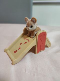 Sylvanian Families Slide with cute baby mouse